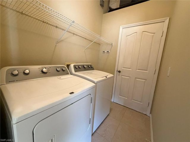 414 SE 7th ST, Cape Coral, FL 33990