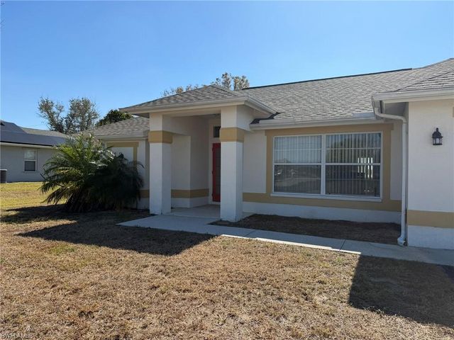 414 SE 7th ST, Cape Coral, FL 33990