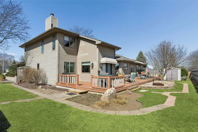 102 Orchard Circle, Indianola, IA 50125