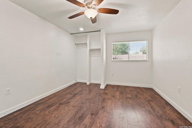 8414 ZODIAC DR, Universal City, TX 78148