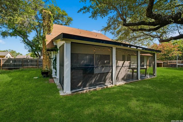 8414 ZODIAC DR, Universal City, TX 78148