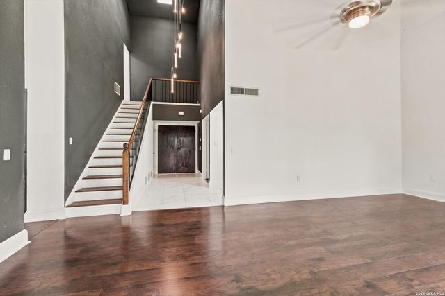 8414 ZODIAC DR, Universal City, TX 78148