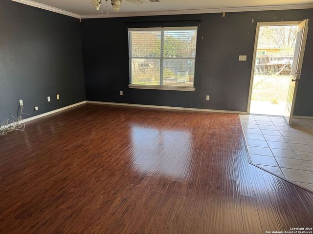 615 Lubbock, New Braunfels, TX 78132