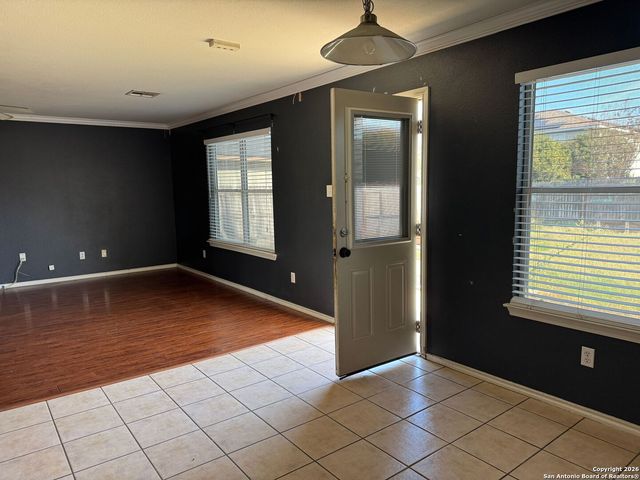 615 Lubbock, New Braunfels, TX 78132