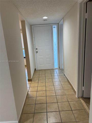 16498 NE 26th Ave 12, North Miami Beach, FL 33160