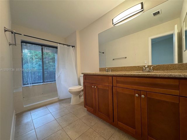 16498 NE 26th Ave 12, North Miami Beach, FL 33160