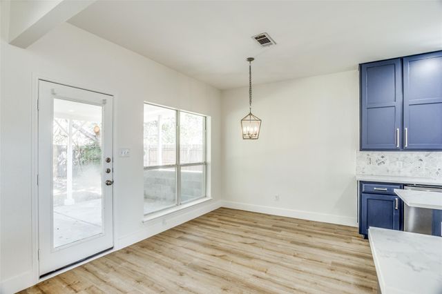 639 Manchester Drive, Mansfield, TX 76063