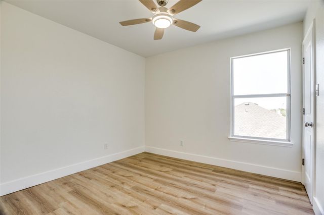 639 Manchester Drive, Mansfield, TX 76063