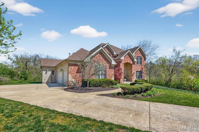 6 Spoede Acres, St Louis, MO 63141