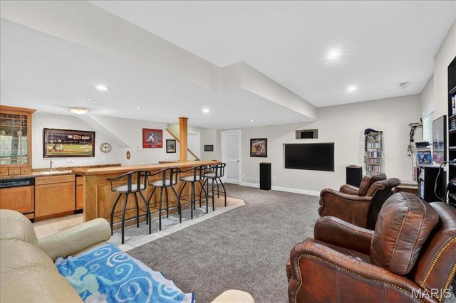 6 Spoede Acres, St Louis, MO 63141