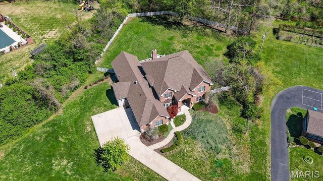 6 Spoede Acres, St Louis, MO 63141