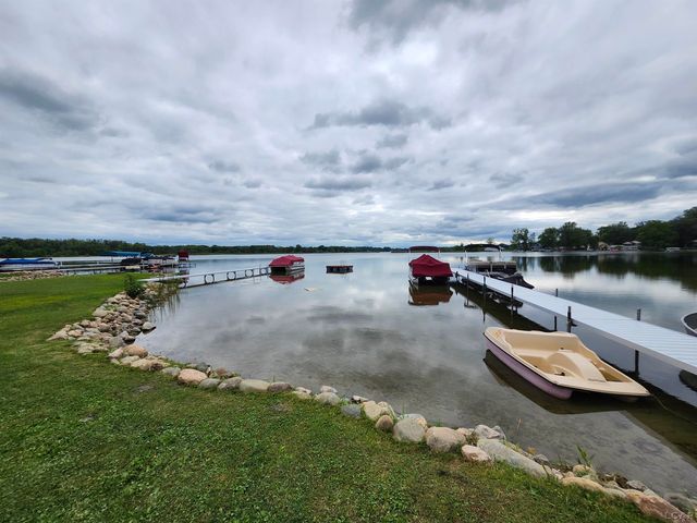 271 E Rose Lake Road, Ovid Twp, MI 49036