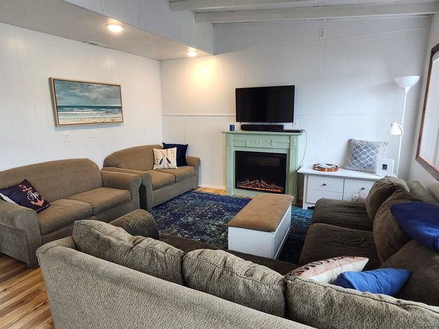 271 E Rose Lake Road, Ovid Twp, MI 49036