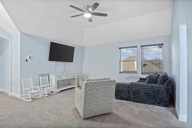 211 Debbie Way, Red Oak, TX 75154