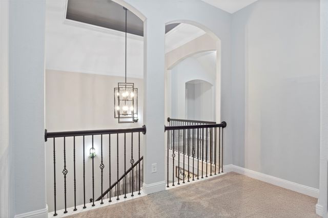 211 Debbie Way, Red Oak, TX 75154