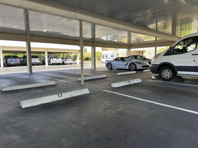 501 Lake Shore Drive 505, West Palm Beach, FL 33403