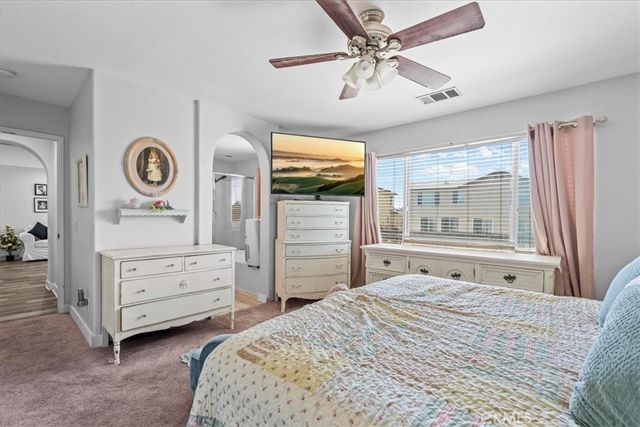 14267 Grayfox Ln, Victorville, CA 92394
