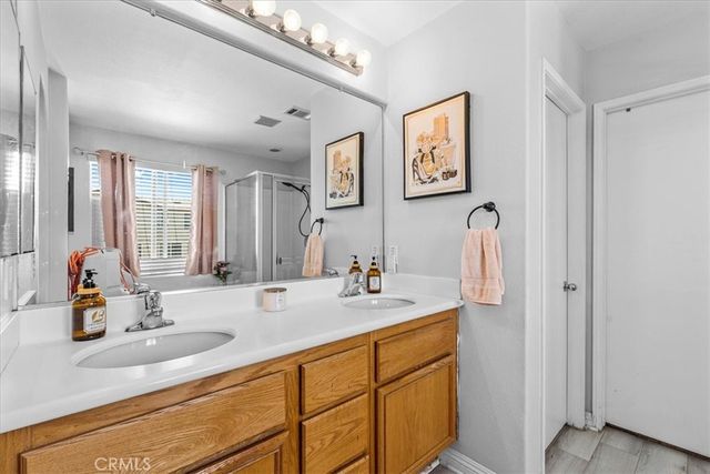 14267 Grayfox Ln, Victorville, CA 92394