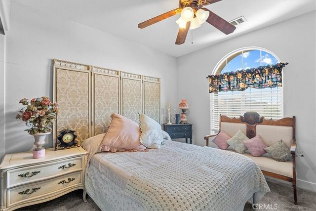 14267 Grayfox Ln, Victorville, CA 92394