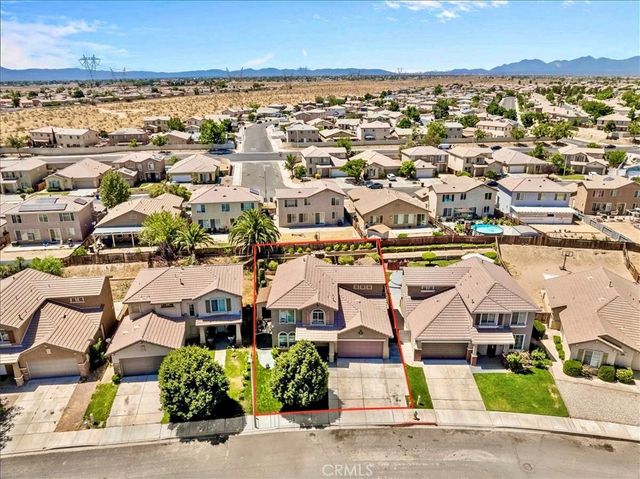 14267 Grayfox Ln, Victorville, CA 92394