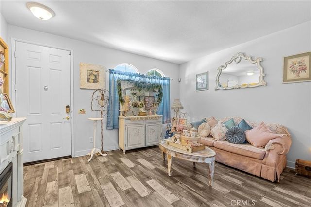 14267 Grayfox Ln, Victorville, CA 92394