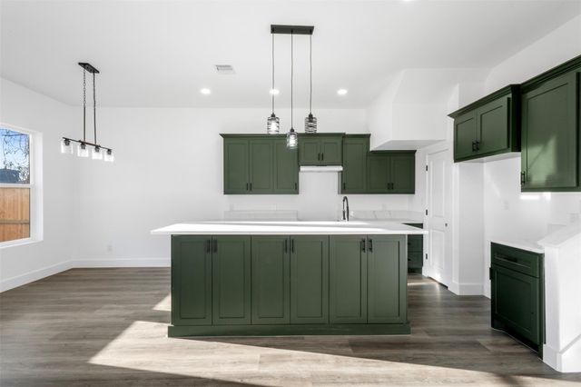 1310 Duff Lane, Houston, TX 77022