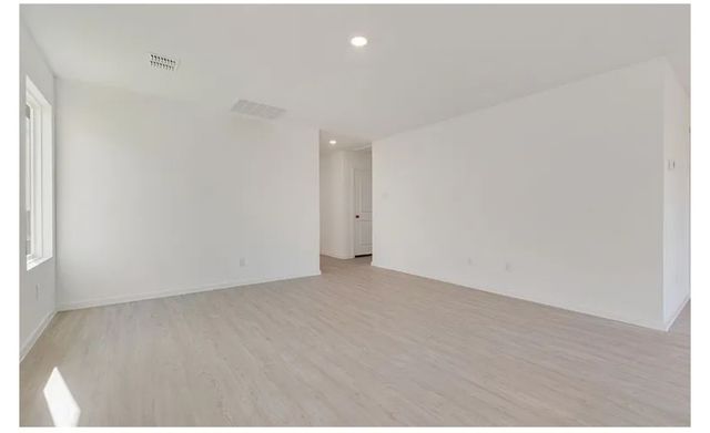 613 Holleman Dr, Princeton, TX 75407