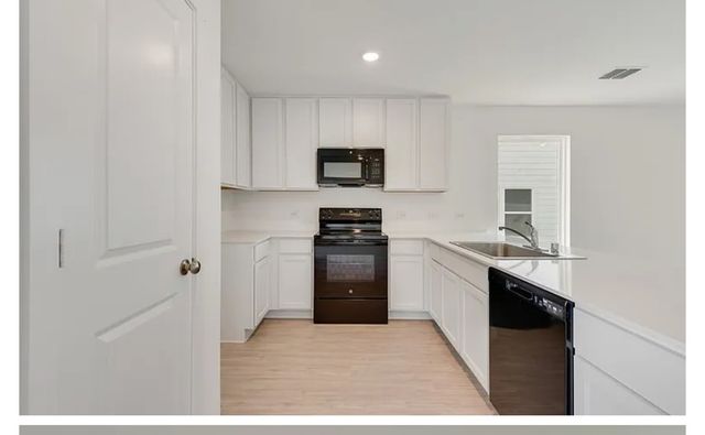 613 Holleman Dr, Princeton, TX 75407