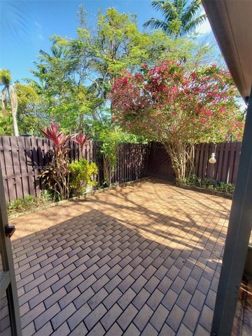 11269 SW 116th Ter 11269, Miami, FL 33176