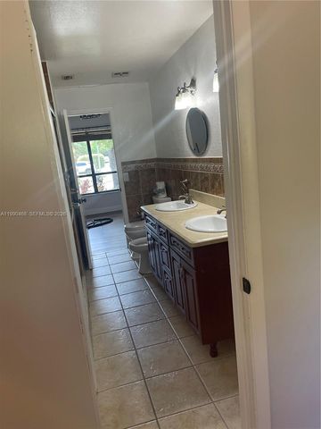 11269 SW 116th Ter 11269, Miami, FL 33176