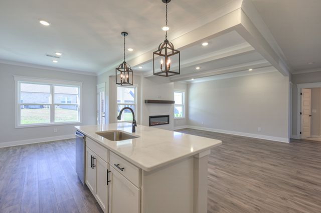 471 Triple Crown Cir, Gallatin, TN 37066