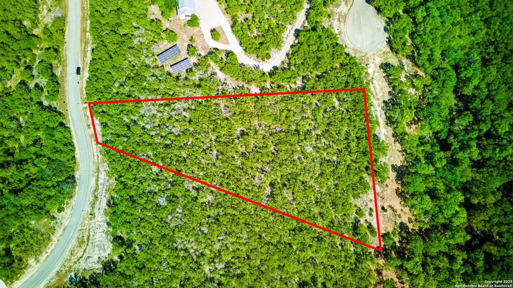 322 PR 1742, Mico, TX 78056