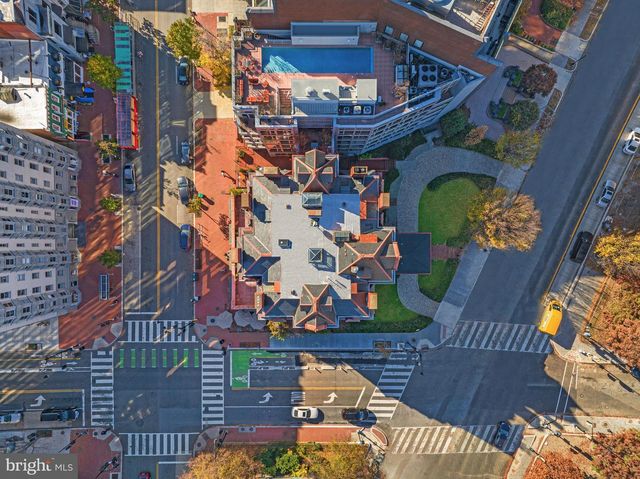 2000 MASSACHUSETTS AVE. NW, Washington, DC 20036