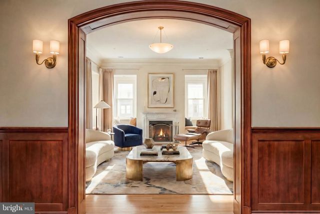 2000 MASSACHUSETTS AVE. NW, Washington, DC 20036