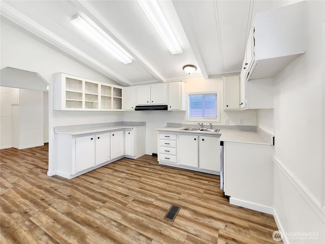 176 Nix Lane, Centralia, WA 98531
