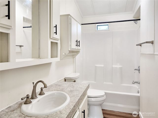 176 Nix Lane, Centralia, WA 98531