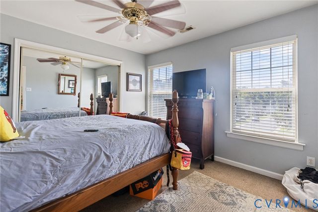 14119 Kentwood Forest Dr, Chester, VA 23831