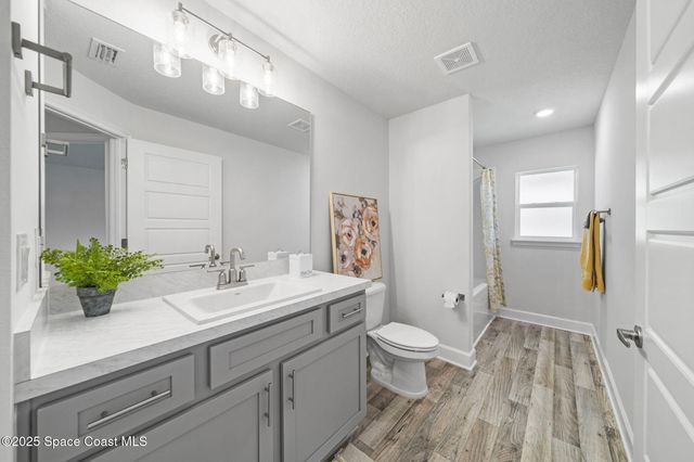 1761 Monrovia Street NW, Palm Bay, FL 32907