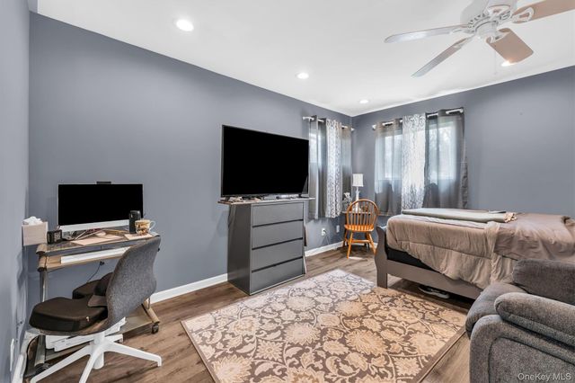 1520 N Thompson Drive, Bay Shore, NY 11706