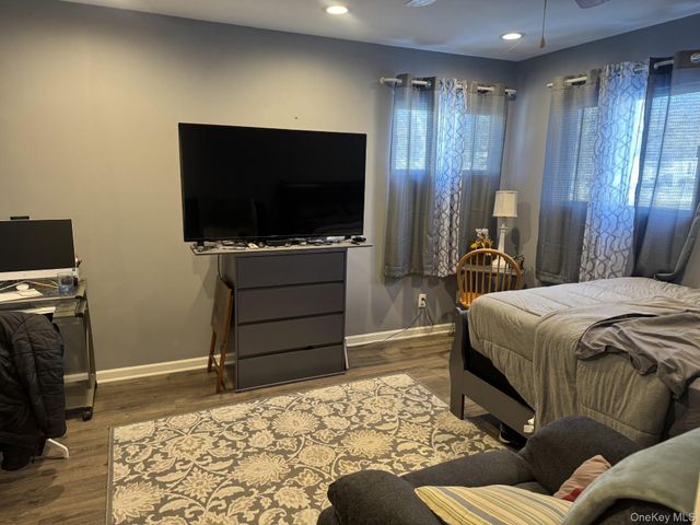 1520 N Thompson Drive, Bay Shore, NY 11706