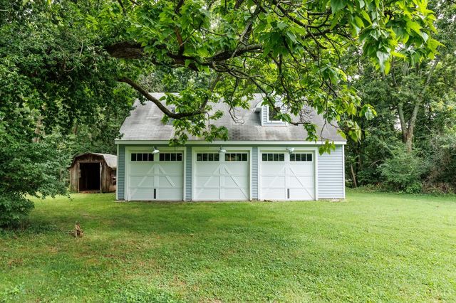 429 Elm Avenue, Terrace Park, OH 45174
