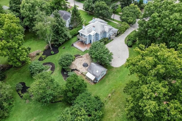 429 Elm Avenue, Terrace Park, OH 45174