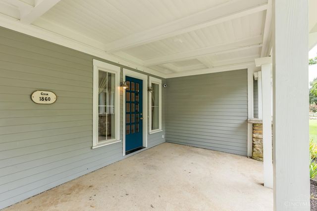 429 Elm Avenue, Terrace Park, OH 45174