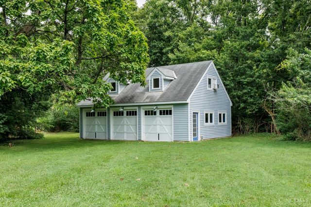 429 Elm Avenue, Terrace Park, OH 45174