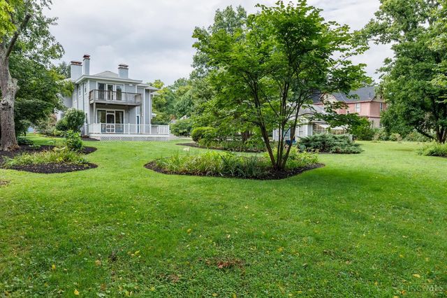 429 Elm Avenue, Terrace Park, OH 45174