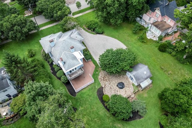 429 Elm Avenue, Terrace Park, OH 45174