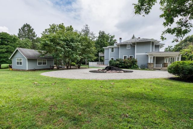 429 Elm Avenue, Terrace Park, OH 45174