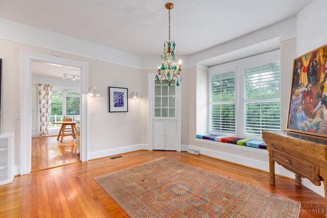 429 Elm Avenue, Terrace Park, OH 45174