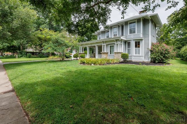 429 Elm Avenue, Terrace Park, OH 45174