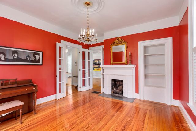 429 Elm Avenue, Terrace Park, OH 45174